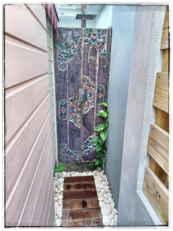 La Cabane D'Artiste Cul de Sac ภายนอก รูปภาพ